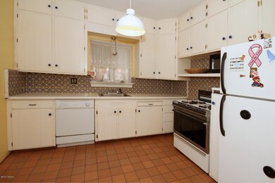 2010 E 7th St, Tucson, AZ 85719 - photo 5