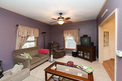 livingroom_700