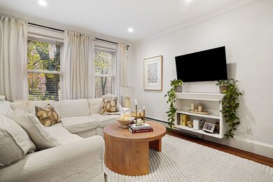 110 Union Park St unit 2, Boston, MA 02118 - photo 2