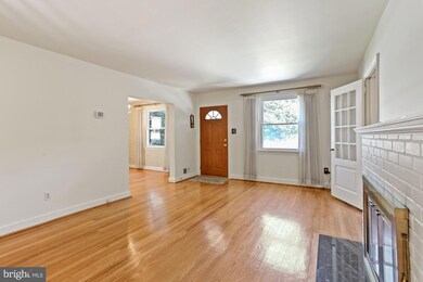 5612 18th St N, Arlington, VA 22205 - photo 7