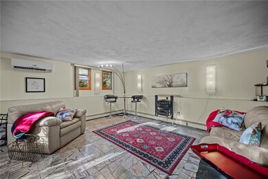 37 Breana Ln, Warwick, RI 02886 - photo 6