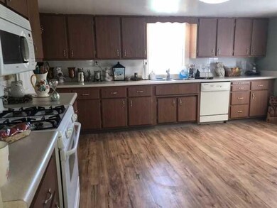 Really Nice Eat-In Kitchen, measures 15x13.