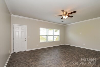 812 Pointe Andrews Dr, Concord, NC 28025 - photo 7