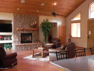 521 Paintbrush Rd 011