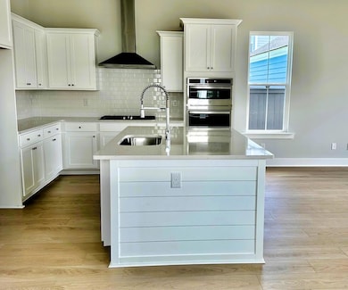 215 Witherspoon St, Summerville, SC 29486 - photo 3