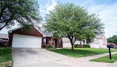 2405 Acorn Bend, Denton, TX 76210 - photo 2