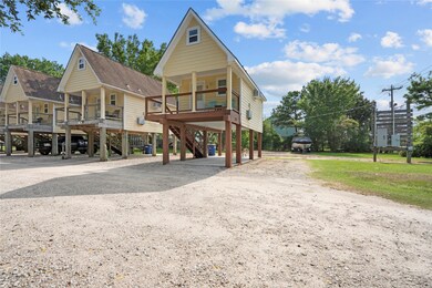 120 Grove Rd unit 4, Kemah, TX 77565 - photo 6