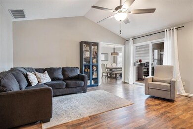 9610 Ballymore Dr, Fort Wayne, IN 46835 - photo 4