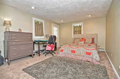 894 Chopmist Hill Rd, North Scituate, RI 02857 - photo 7