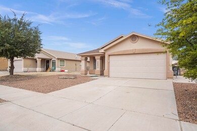 14271 Desert Cactus Dr, Horizon City, TX 79928 - photo 3