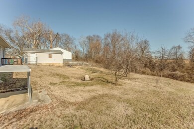 2608 Vandalia St, Collinsville, IL 62234 - photo 2