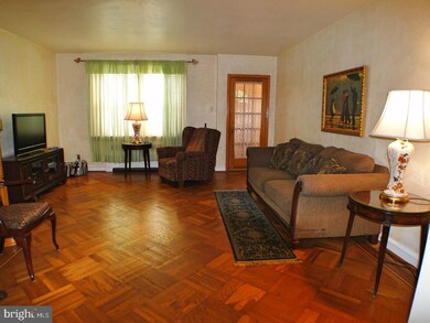 3506 Chippendale St, Philadelphia, PA 19136 - photo 6