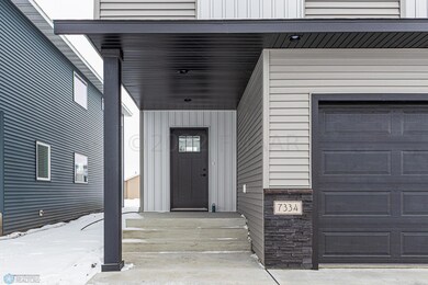 7334 27th St S, Fargo, ND 58104 - photo 4