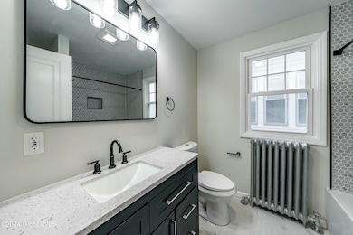 27 Fullerton St, Albany, NY 12209 - photo 6