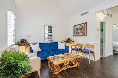 Light and Bright Living Room