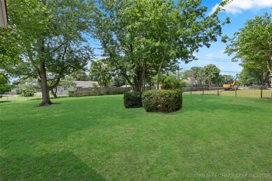 1602 N Hickory Ave, Broken Arrow, OK 74012 - photo 6
