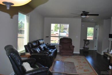 21044 High Desert Ln, Bend, OR 97701 - photo 2