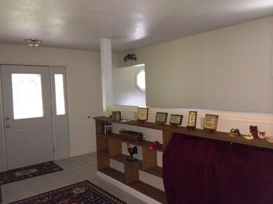 Entry way