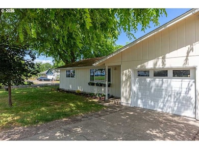 36048 Riverside Dr, Albany, OR 97321 - photo 3