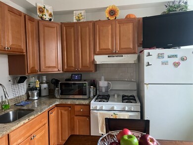 103 Shurtleff St unit 3, Chelsea, MA 02150 - photo 2