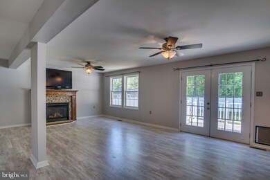 107 Greenway Dr, Colonial Beach, VA 22443 - photo 6