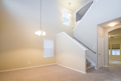 10511 Hanbury Path, Helotes, TX 78023 - photo 2