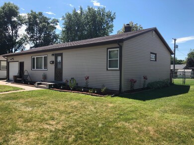 317 15th Ave NE, Jamestown, ND 58401 - photo 2