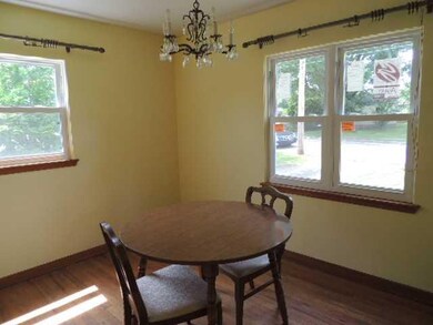 Dining Room. Dining room with hardwood floors, bea