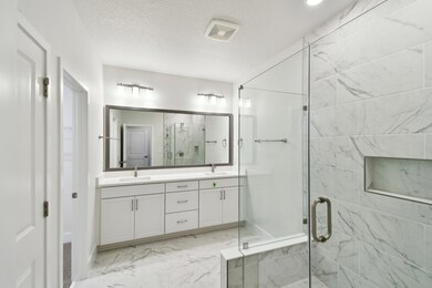 Owner's Bath