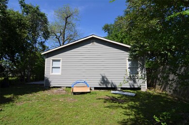 4031 Baden St, Houston, TX 77009 - photo 5