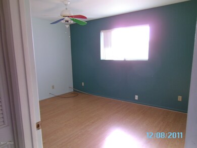 4526 E Pinto Dr, Eloy, AZ 85131 - photo 5