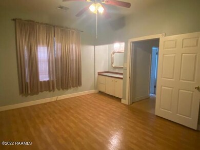 521 S 6th St, Eunice, LA 70535 - photo 7