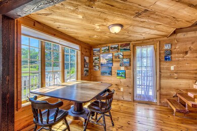 28 Bayview Avenue, Stonington