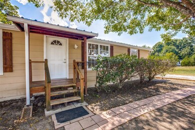 3105 N Fork Ct, Granbury, TX 76049 - photo 2