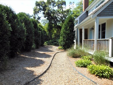 72 9th St N, Edgartown, MA 02539 - photo 3