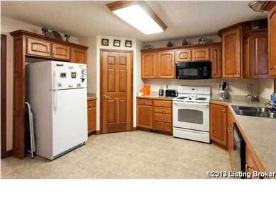 319 Heft Ave, Lebanon Junction, KY 40150 - photo 6