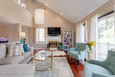 46CotswoldCir-41