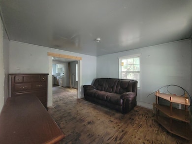 605 Hosea Dolphus Sr Ave, Lufkin, TX 75904 - photo 2