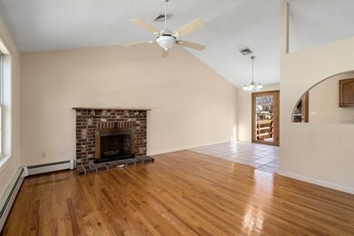 67 Camden Ave, Worcester, MA 01604 - photo 5