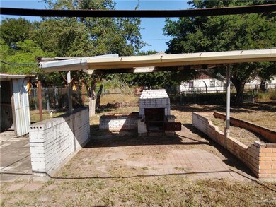 927 E Dreyer St, Pharr, TX 78577 - photo 5