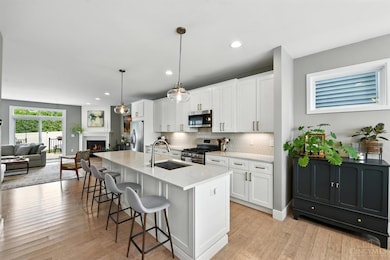 3048 Lavinia Ave, Cincinnati, OH 45208 - photo 4