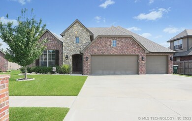 8233 N 77th Ave E, Owasso, OK 74055 - photo 3