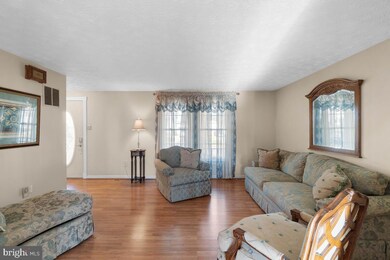 6121 Kyle Leaf Ct, Elkridge, MD 21075 - photo 5