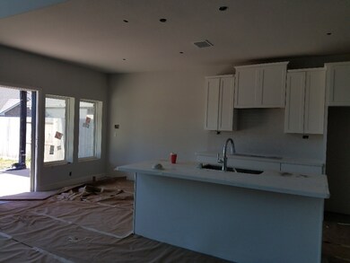 KITCHEN AND BREAKFAST ROOM