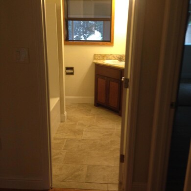 1183 Bond St, Redding, CA 96002 - photo 3