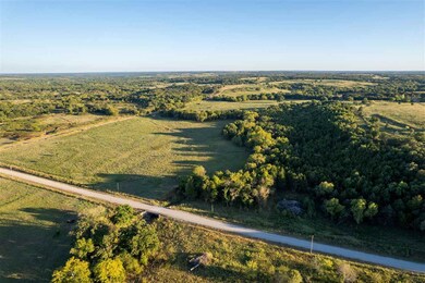 Burris RD E Glencoe Oklahoma 74032, Glencoe, OK 74032 - photo 4
