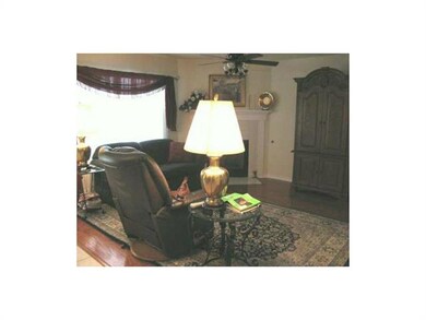 Den/Family/Great Room.
