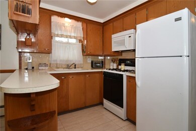 1 Sweetbriar Ave, Riverside, RI 02915 - photo 7