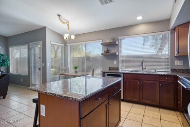 Island, open kitchen