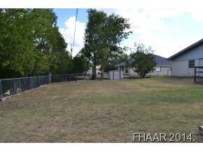 609 Cedar Dr, Copperas Cove, TX 76522 - photo 3